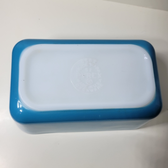 Pyrex Primary Blue Fridgie 1.5 Pint, Refrigerator Dish - Picture 7 of 12